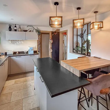 Belle Maison Renovee *